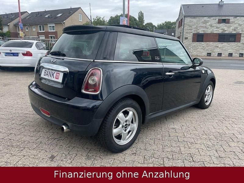 Gebraucht Mini ONE 95 PS (69 kW) 2008 Schwarz Kleinwagen