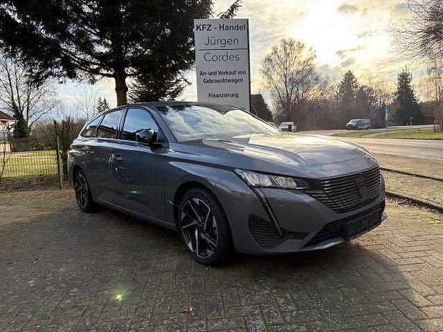 Gebraucht Peugeot 308 SW Allure 131 PS (96 kW) 2024 Grau Kombi