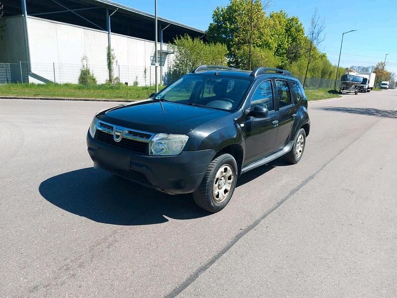 Second-hand Dacia Duster 105 CP (77 kW) 2012 Negru SUV