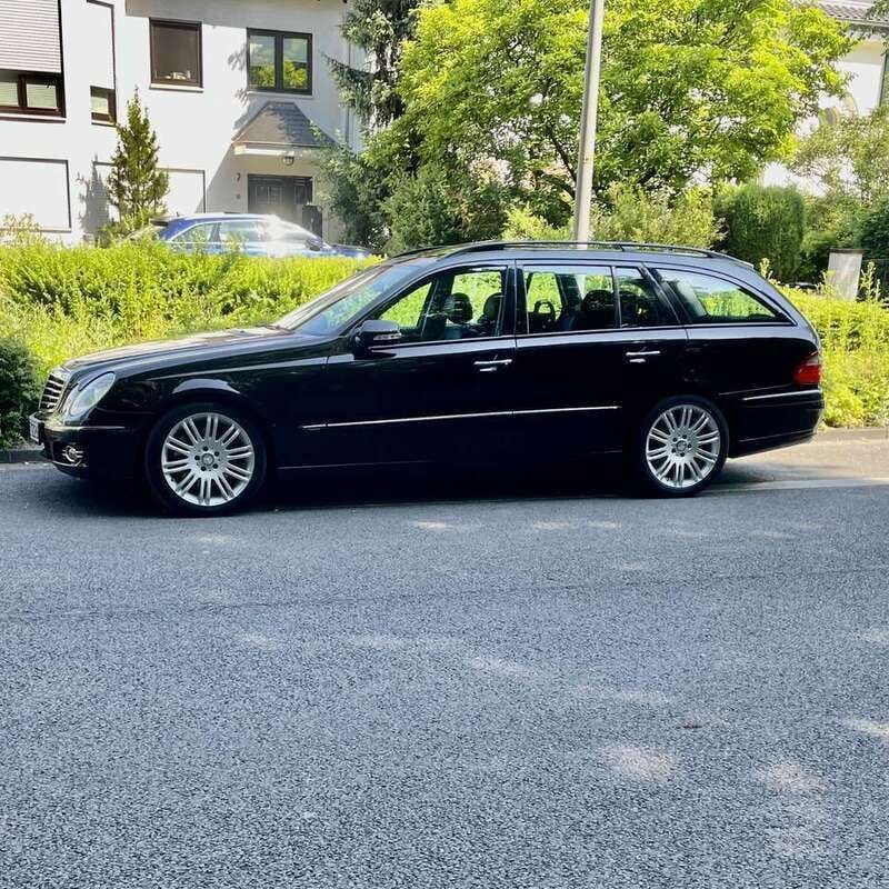 Schwarz Gebraucht 2008 Mercedes E350 Kombi | 6.500 € (Superpreis) - Bild 1/4