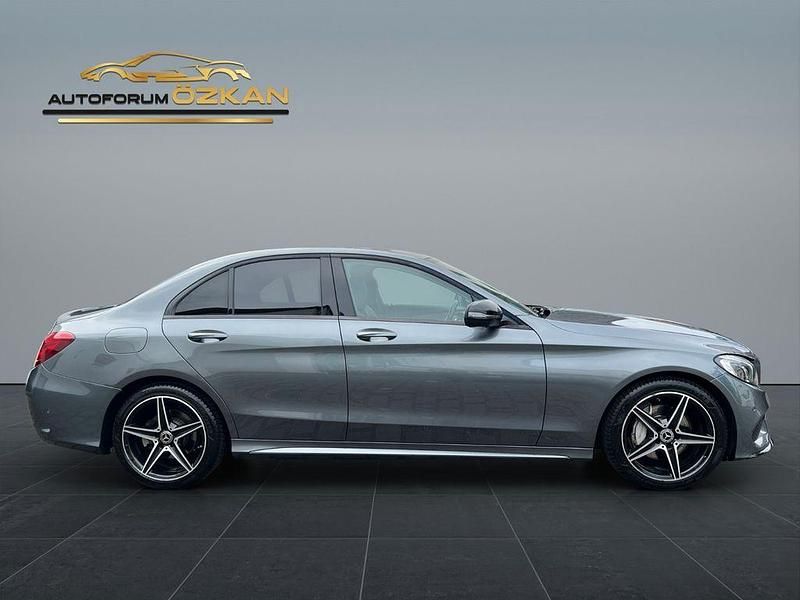 Gebraucht Mercedes C200 Edition 184 PS (135 kW) 2018 Grau Limousine