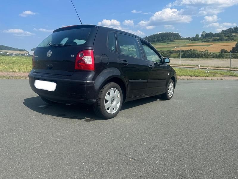Schwarz Gebraucht 2005 VW Polo Kleinwagen | 500 € (Superpreis) - Bild 1/4