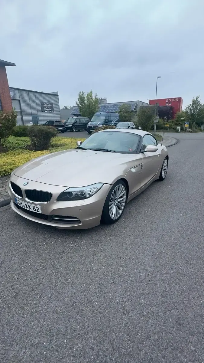 Gebraucht BMW Z4 204 PS (150 kW) 2009 Beige Cabrio