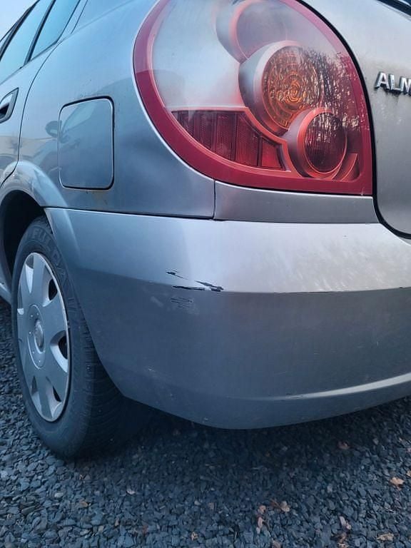 Gebraucht Nissan Almera Acenta 98 PS (72 kW) 2003 Silber Limousine
