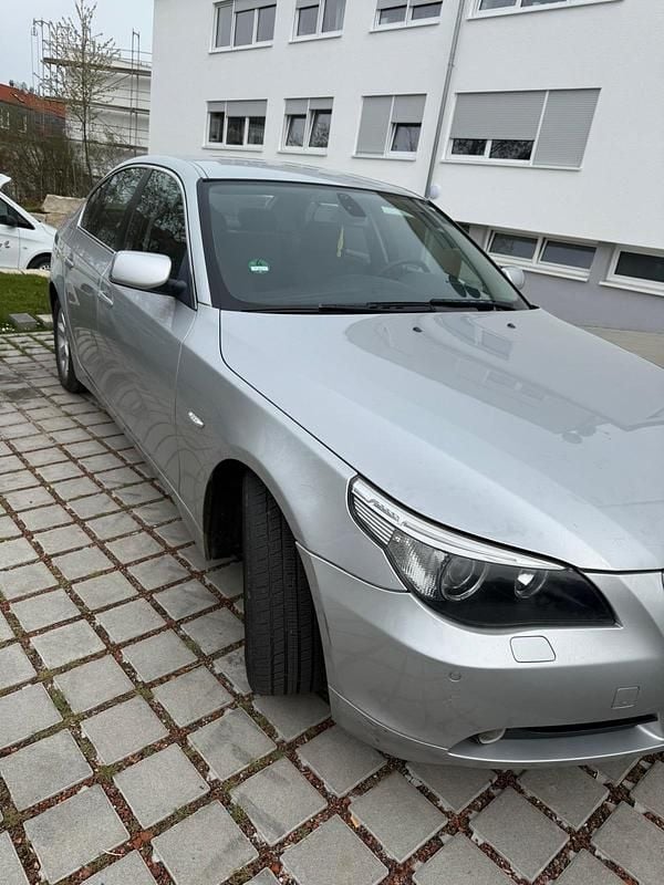Usata BMW 520 170 CV (125 kW) 2004 Grigio Berlina
