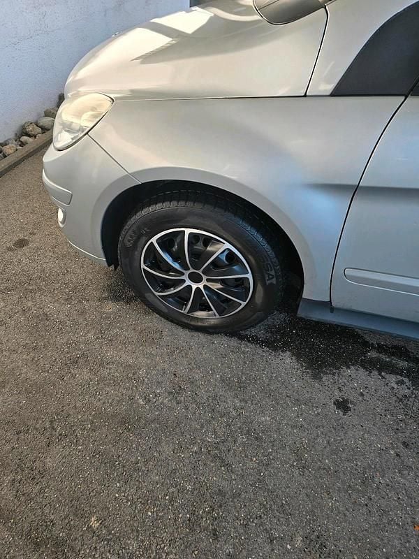 Gebraucht Mercedes 170 116 PS (85 kW) 2006 Silber Kleinwagen