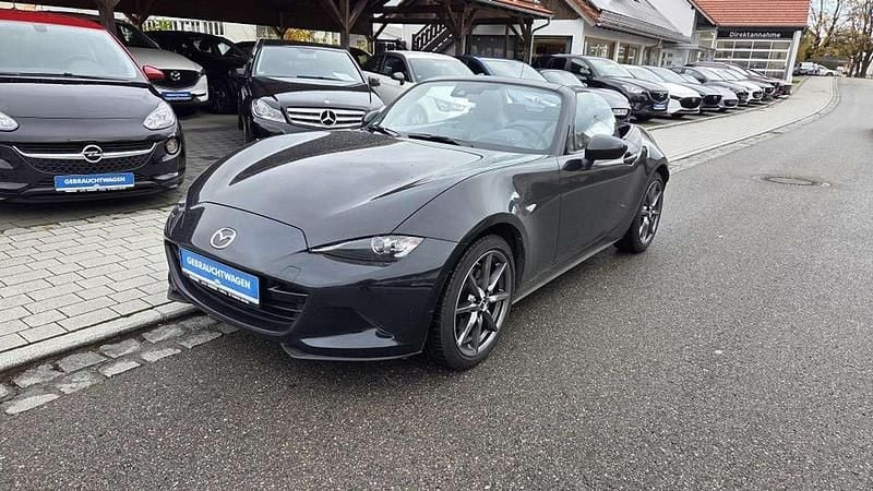 Onyxschwarz metallic Gebraucht 2020 Mazda MX5 Active Cabrio | 27.990 € (Fairer Preis) - Bild 1/4