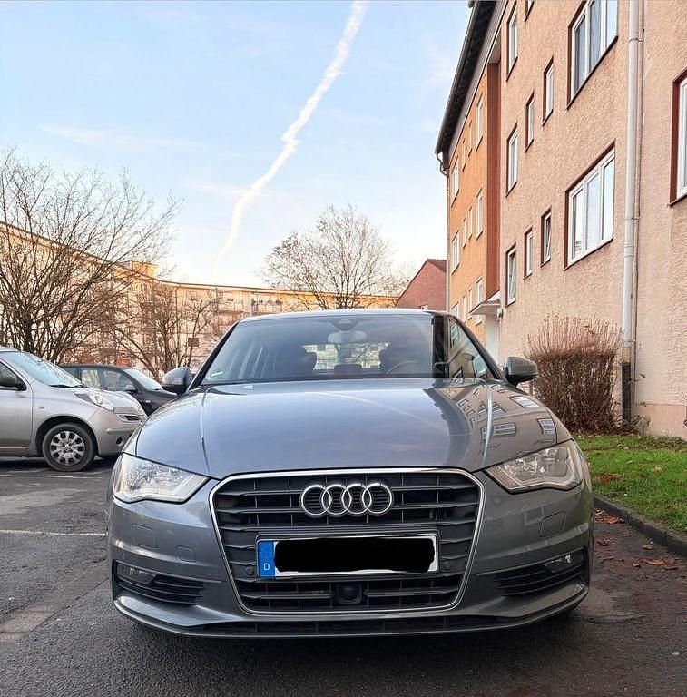 Grau Gebraucht 2014 Audi A3 Limousine | 12.500 € (Fairer Preis) - Bild 1/4