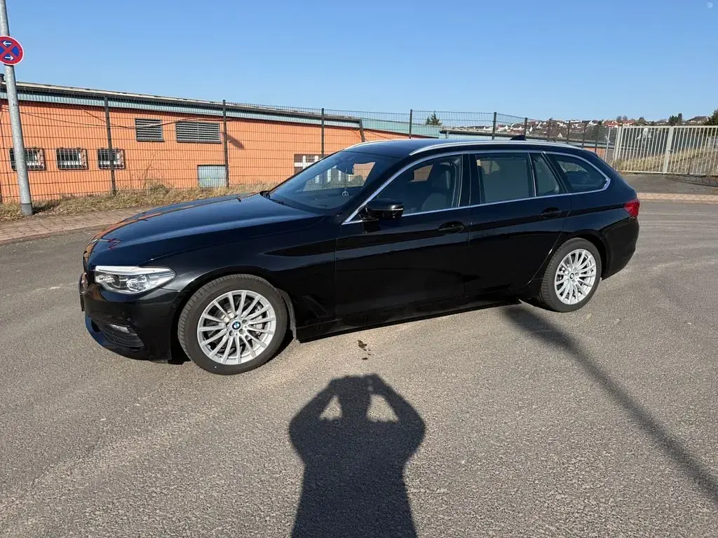 Gebraucht BMW 530 265 PS (194 kW) 2019 Schwarz Kombi