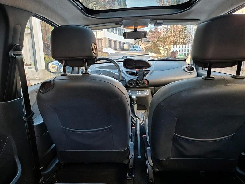 Gebraucht Renault Twingo 76 PS (55 kW) 2010 Weiß Kleinwagen