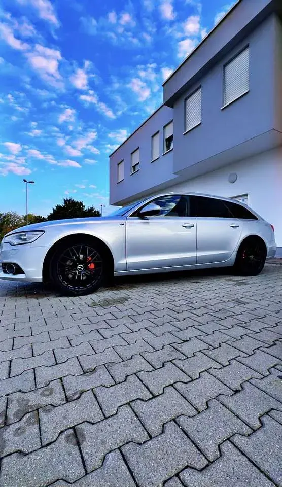 Gebraucht Audi A6 204 PS (150 kW) 2012 Grau Kombi