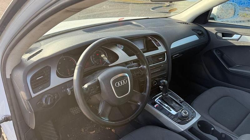 Gebraucht Audi A4 Attraction 143 PS (105 kW) 2008 Weiß Kombi