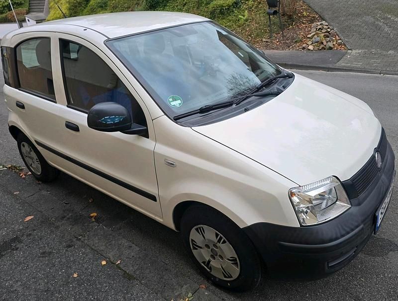 Gebraucht Fiat Panda 54 PS (39 kW) 2010 Weiß Kleinwagen