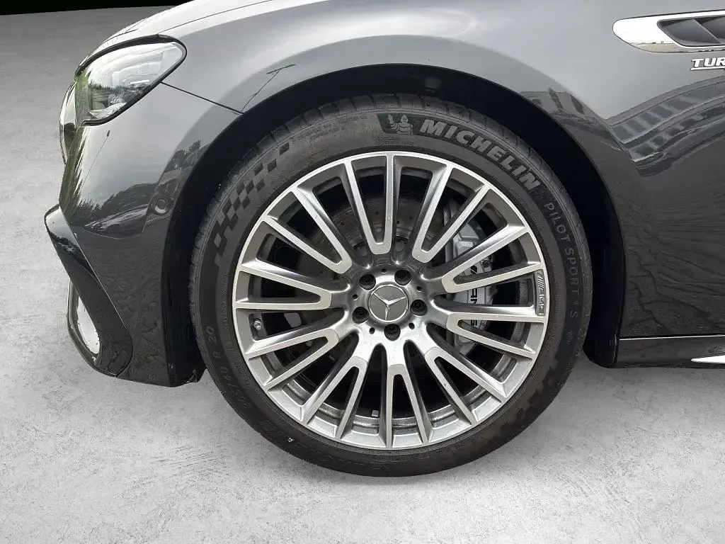 Gebraucht Mercedes E53 AMG AMG 585 PS (430 kW) 2025 Metalliclack graphitgrau Limousine