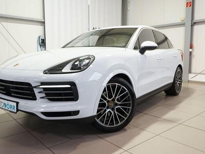 Second-hand Porsche Cayenne Chrono 340 CP (250 kW) 2022 Alb SUV
