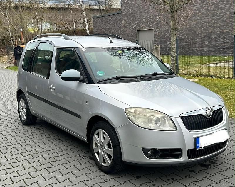 Gebraucht Skoda Roomster 80 PS (58 kW) 2008 Silber Van / Kleinbus