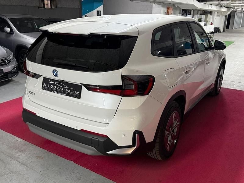 Gebraucht BMW iX1 230 kW (313 PS) 2023 Mineralweiss SUV