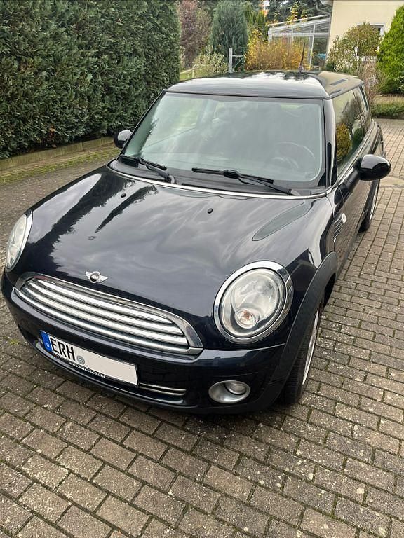 Schwarz Gebraucht 2008 Mini ONE Kleinwagen | 3.000 € (Fairer Preis) - Bild 1/4