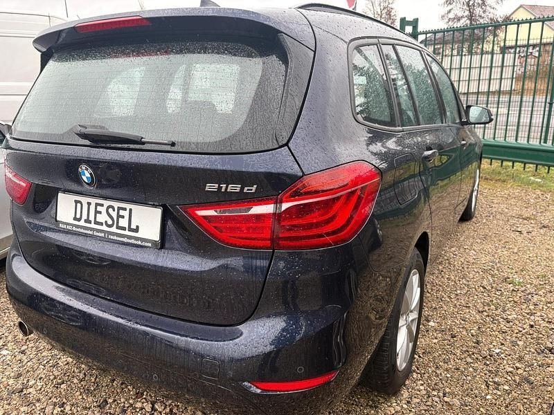 Gebraucht BMW 216 116 PS (85 kW) 2018 Blau Kleinwagen