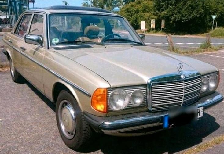 Gebraucht Mercedes 200 109 PS (80 kW) 1982 Grün Limousine