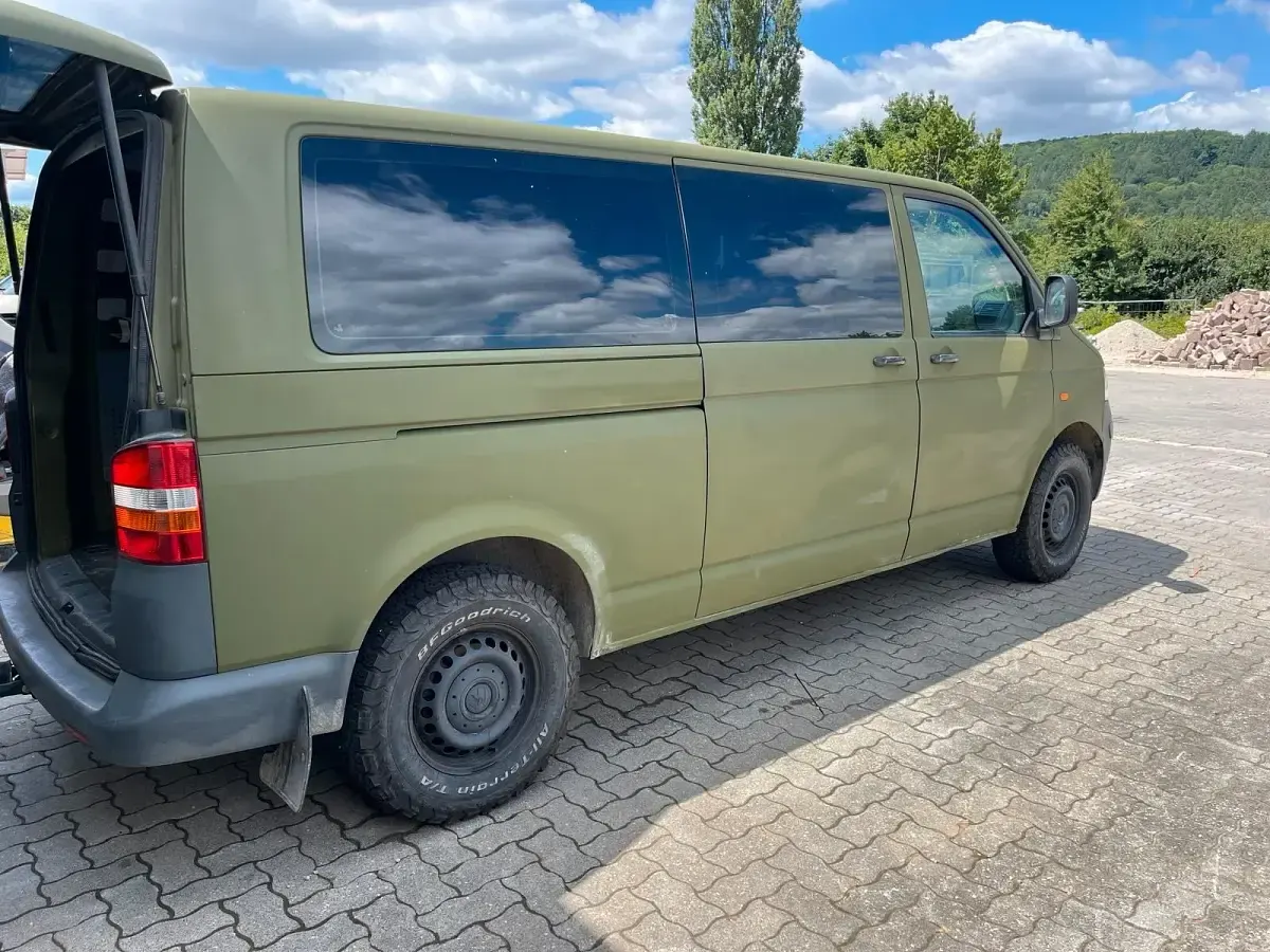 Gebraucht VW Transporter 131 PS (96 kW) 2008 Grün Van