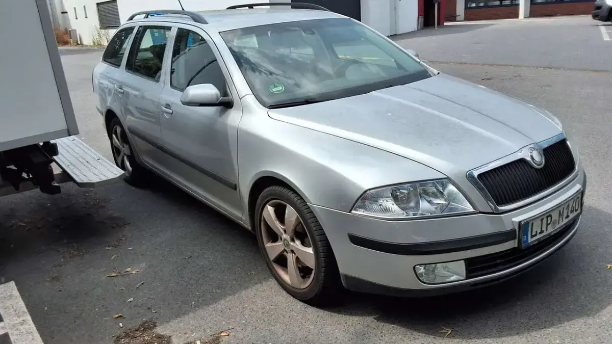 Gebraucht Skoda Octavia Elegance 140 PS (102 kW) 2005 Silber Kombi