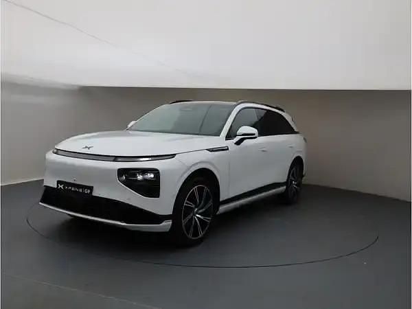 Neu XPENG G9 RWD Long Range 258 kW (351 PS) 2026 Weiss arctic white SUV