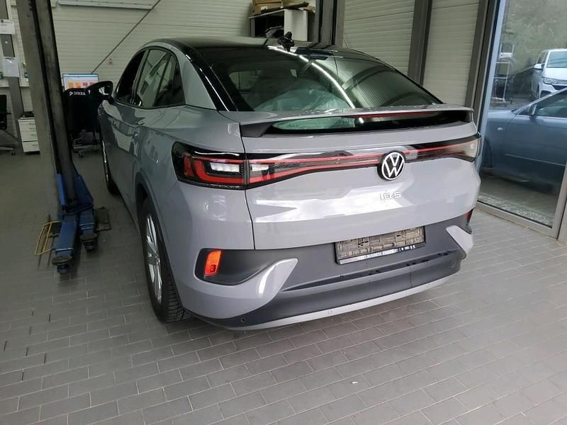 Gebraucht VW ID.5 Pro Performance 150 kW (204 PS) 2023 Grau SUV