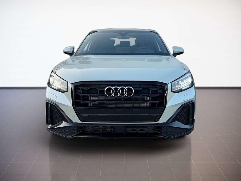 Nowe Audi Q2 S-Line 150 KM (110 kW) 2025 Srebrny SUV