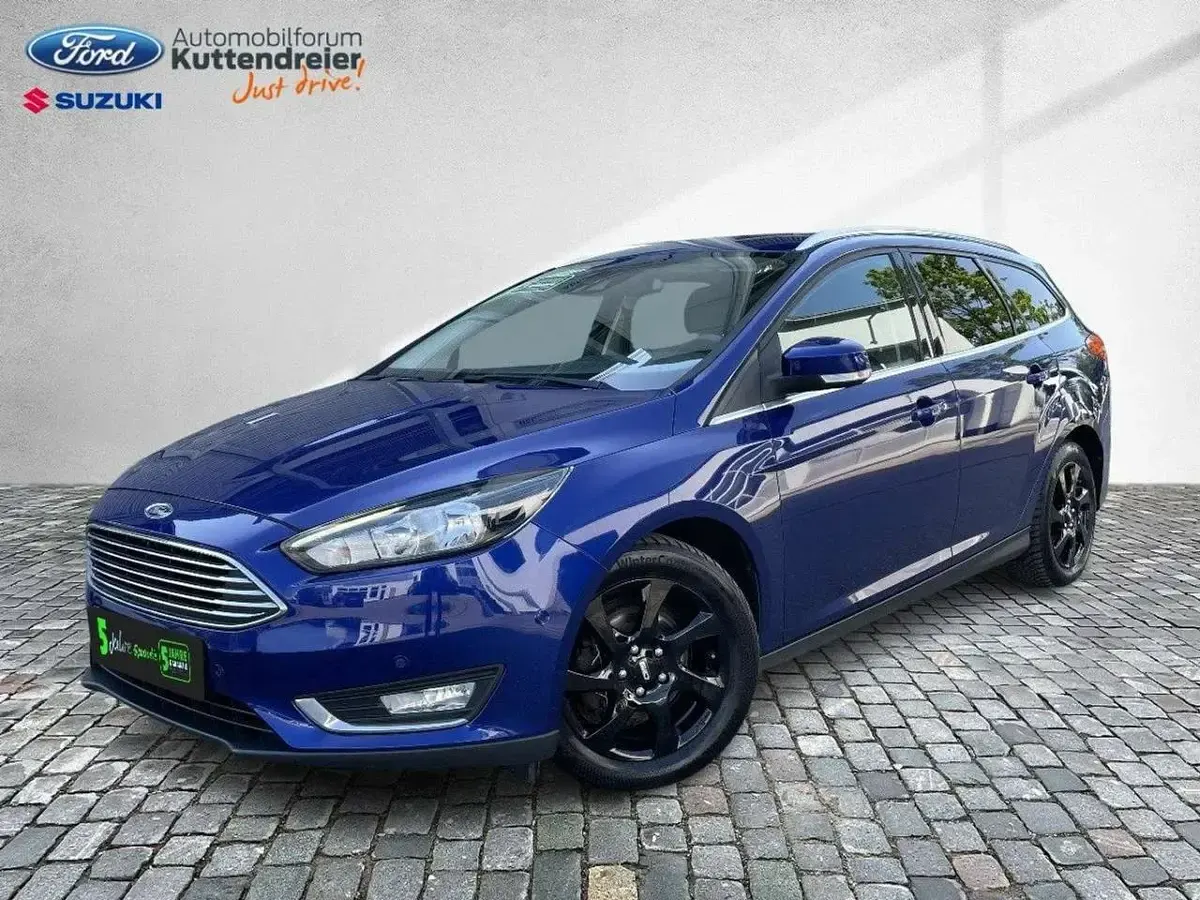 Gebraucht Ford Focus Titanium 125 PS (91 kW) 2018 Blau Kombi