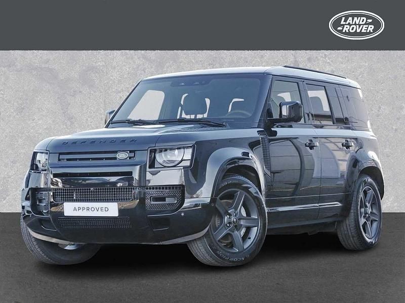Gebraucht Land Rover Defender SE Dynamic 304 PS (223 kW) 2024 Santorini black