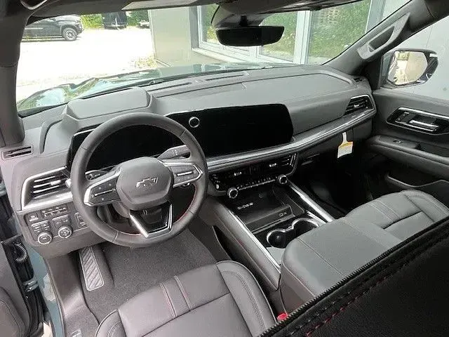 Neu Chevrolet Tahoe 309 PS (227 kW) 2026 Schwarz SUV
