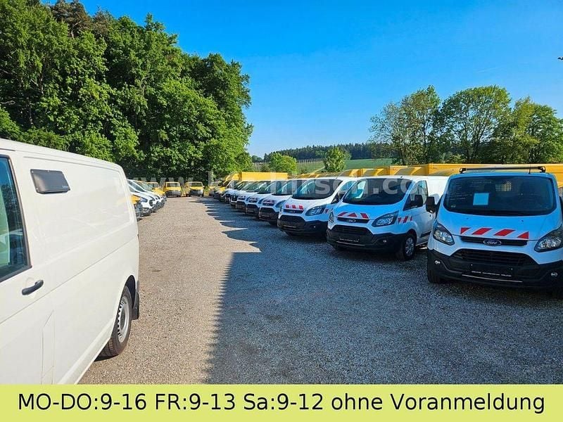 Usata Ford Transit 105 CV (77 kW) 2017 Bianco Monovolume