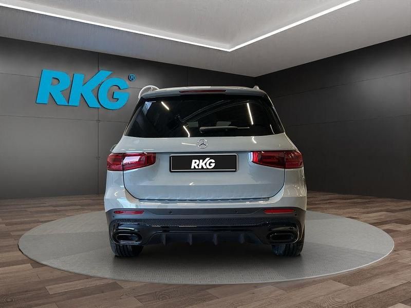 Gebraucht Mercedes GLB200 AMG 150 PS (110 kW) 2025 Grau SUV