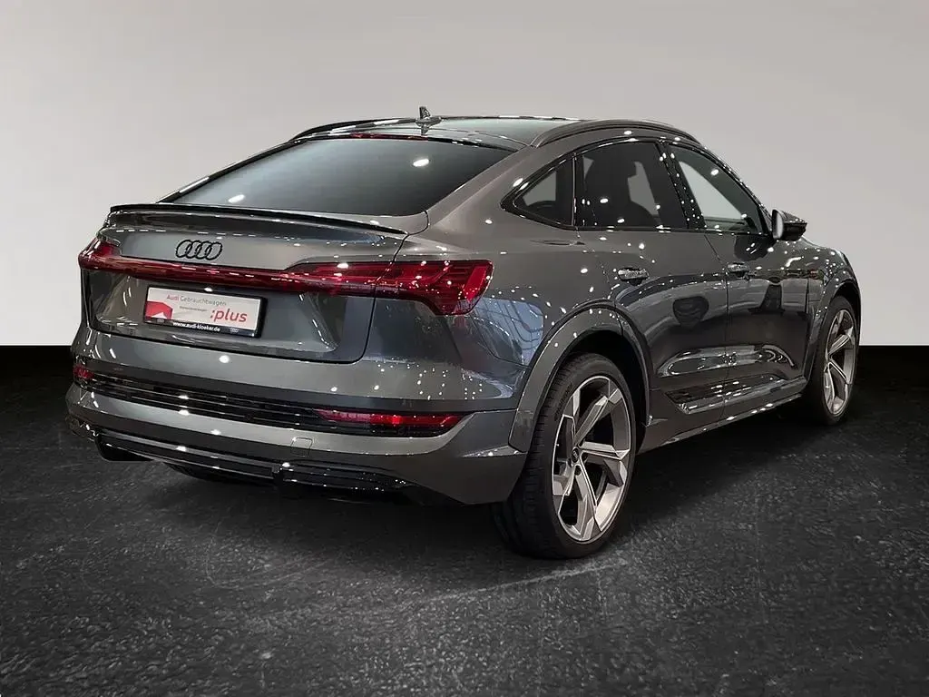 Gebraucht Audi e-tron Sportback Sport 369 kW (503 PS) 2021 Grau SUV