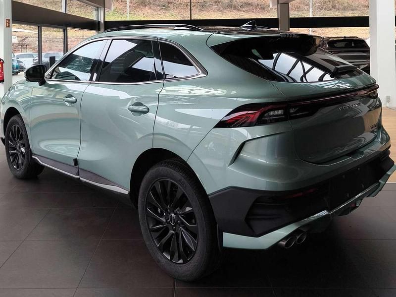 Neu DFSK Forthing 5 177 PS (130 kW) 2026 M4 grün SUV