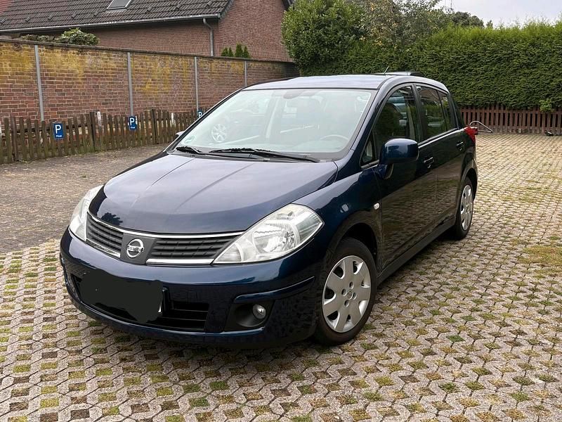 Blau Gebraucht 2008 Nissan Tiida Limousine | 3.200 € (Etwas zu teuer) - Bild 1/4