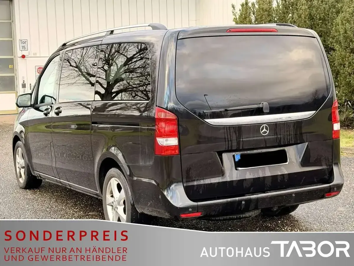 Gebraucht Mercedes V250 Edition 190 PS (139 kW) 2016 Schwarz Van / Kleinbus