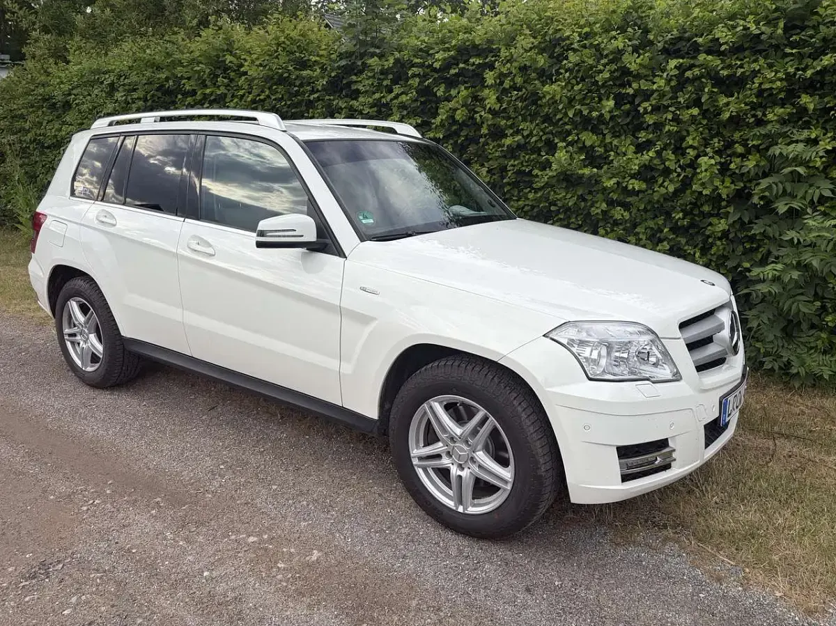 Gebraucht Mercedes GLK220 170 PS (125 kW) 2012 Weiß SUV