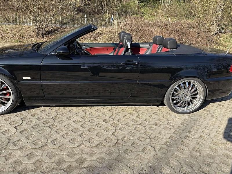 Occasion BMW 330 Cabriolet 231 ch (169 kW) 2002 Noir Cabriolet
