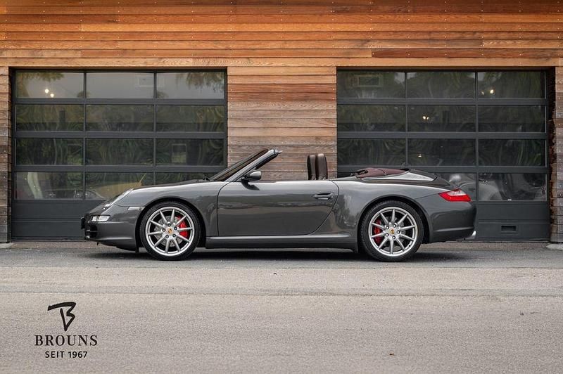 Gebraucht Porsche 997 Chrono 355 PS (261 kW) 2007 Grau Cabrio
