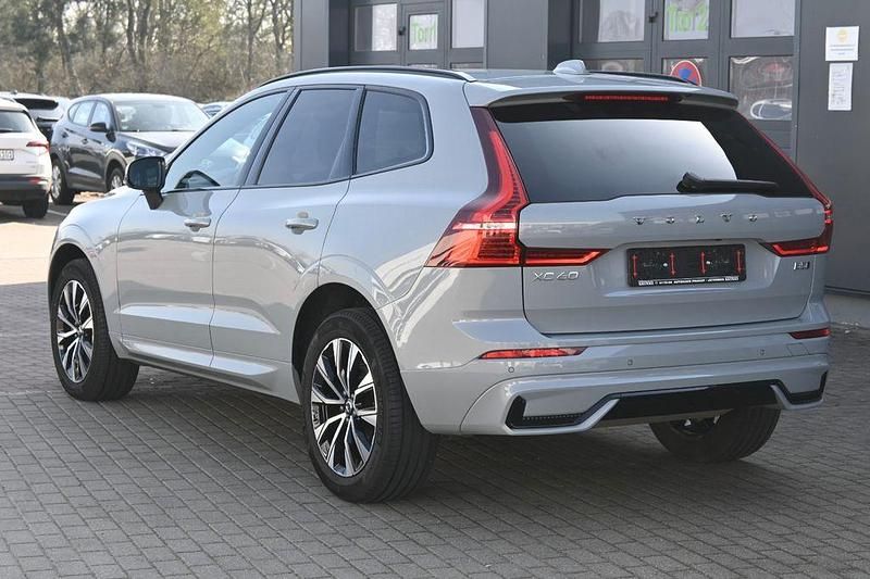 Gebraucht Volvo XC60 Plus 250 PS (183 kW) 2025 Vapour grey SUV