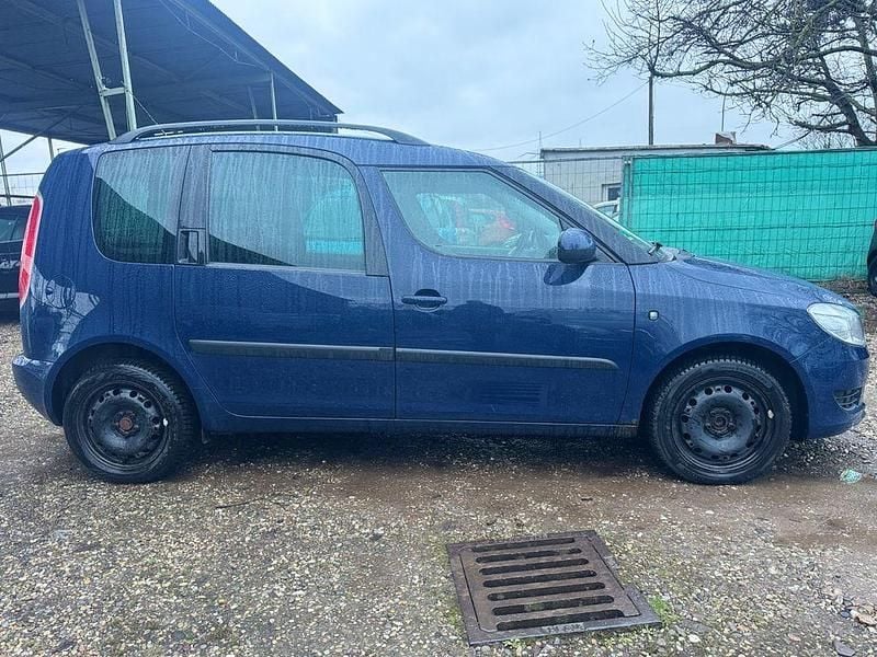 Gebraucht Skoda Roomster Plus Edition 86 PS (63 kW) 2010 Blau Van / Kleinbus