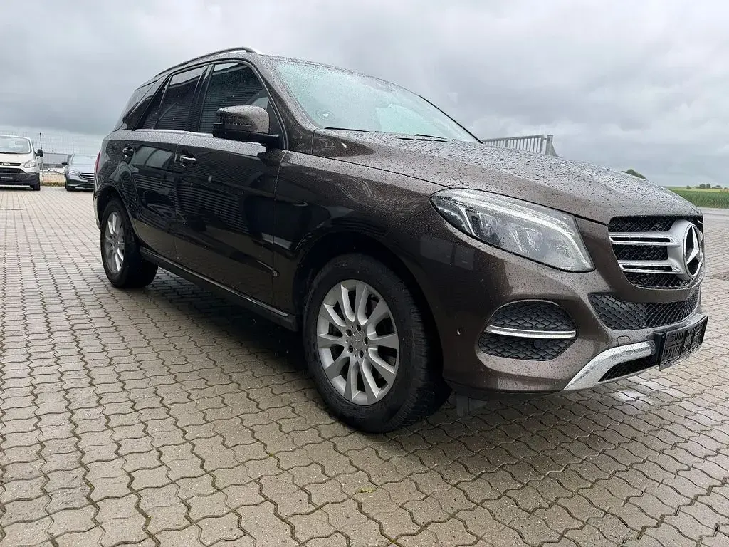 Gebraucht Mercedes GLE350 258 PS (189 kW) 2017 Braun SUV
