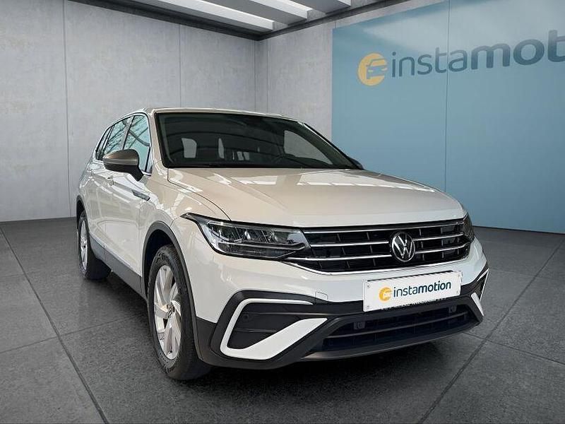 Gebraucht VW Tiguan Allspace 150 PS (110 kW) 2022 Weiss SUV