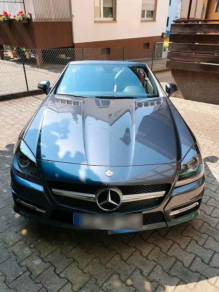 Gebraucht Mercedes SLK250 204 PS (150 kW) 2011 Grau Cabrio