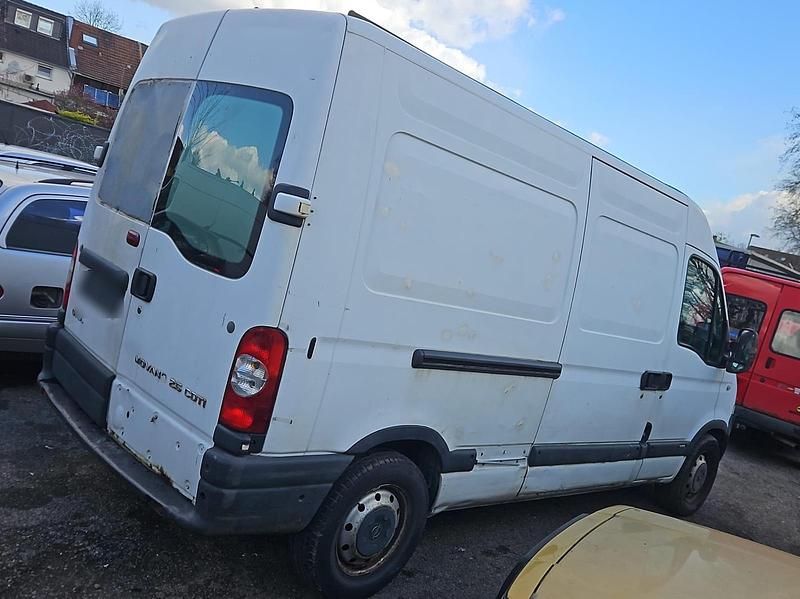 Gebraucht Renault Master 120 PS (88 kW) 2006 Weiß Van