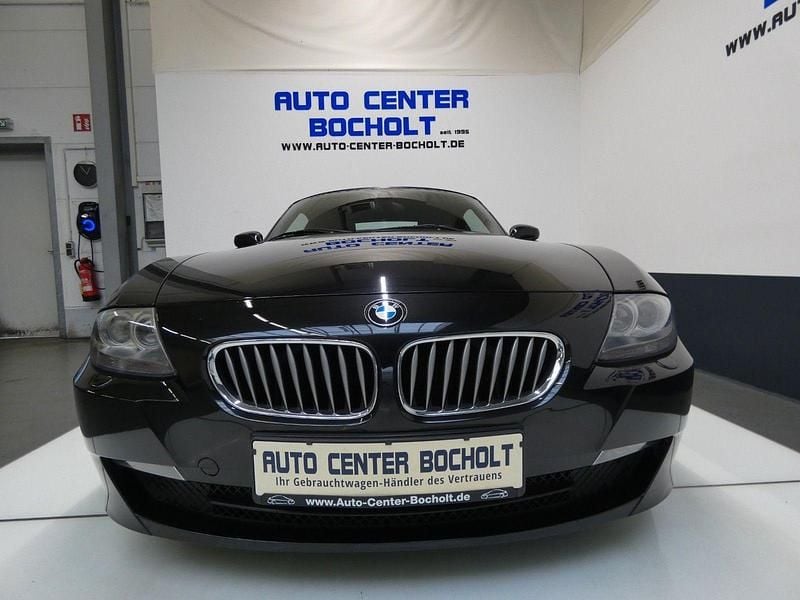 Gebraucht BMW Z4 Sport Line 265 PS (194 kW) 2006 Black sapphire metallic Coupé