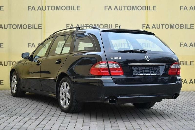 Gebraucht Mercedes E320 224 PS (164 kW) 2008 Schwarz Kombi