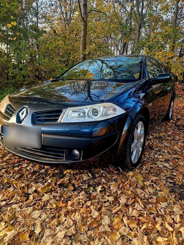 Grau Gebraucht 2006 Renault Mégane Cabriolet Cabrio | 2.500 € - Bild 1/4